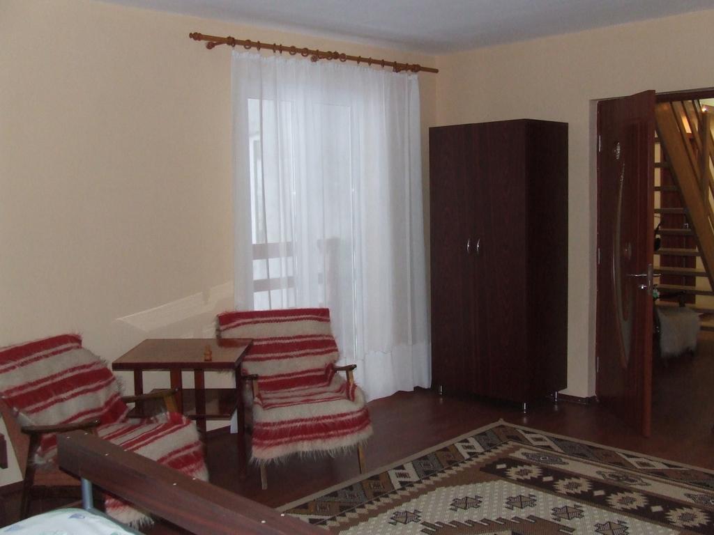 Casa Bryanna Villa Cavnic Phòng bức ảnh